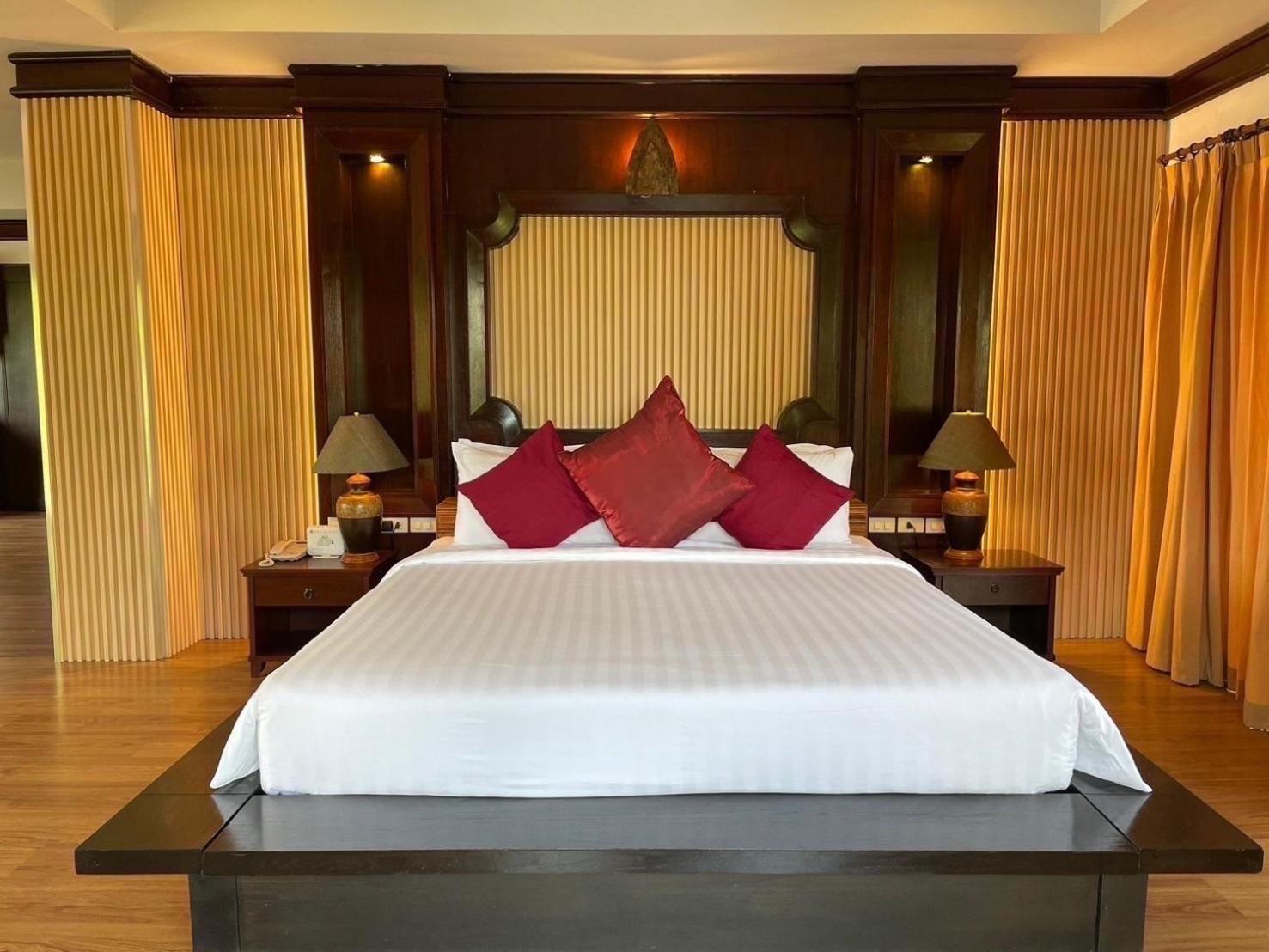Gassan Legacy Golf Club Hotel Lamphun Bagian luar foto