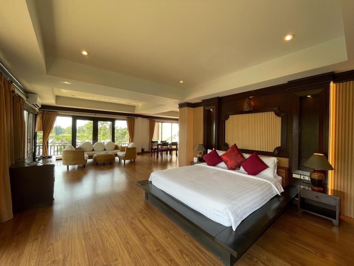 Gassan Legacy Golf Club Hotel Lamphun Bagian luar foto