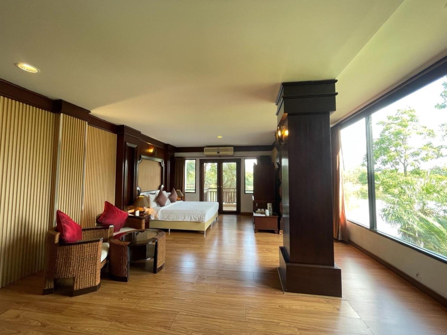 Gassan Legacy Golf Club Hotel Lamphun Bagian luar foto