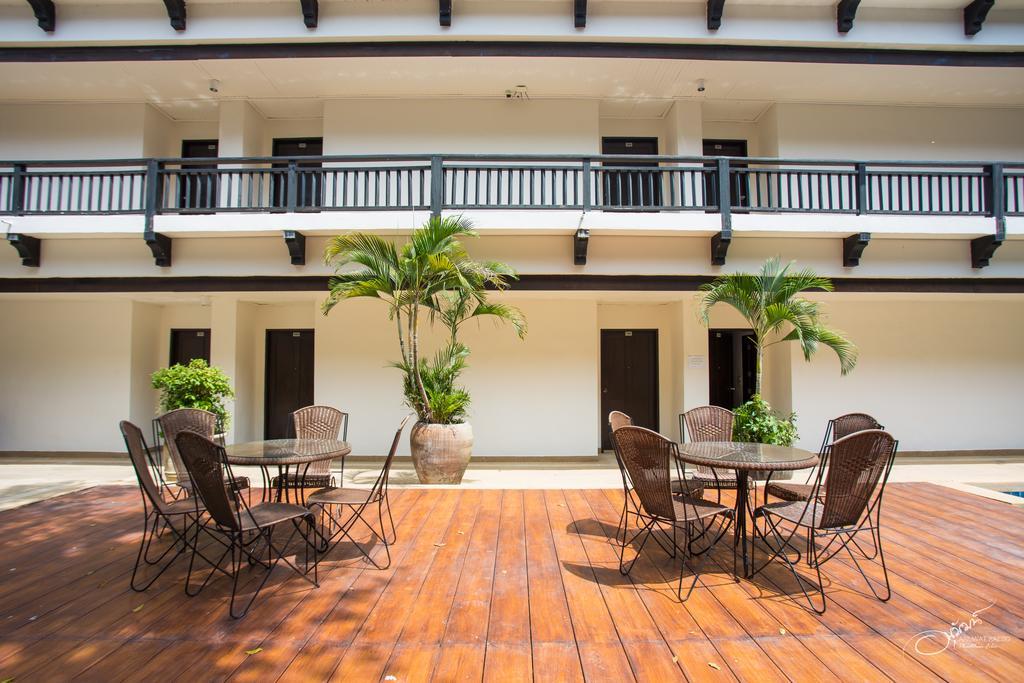 Gassan Legacy Golf Club Hotel Lamphun Bagian luar foto