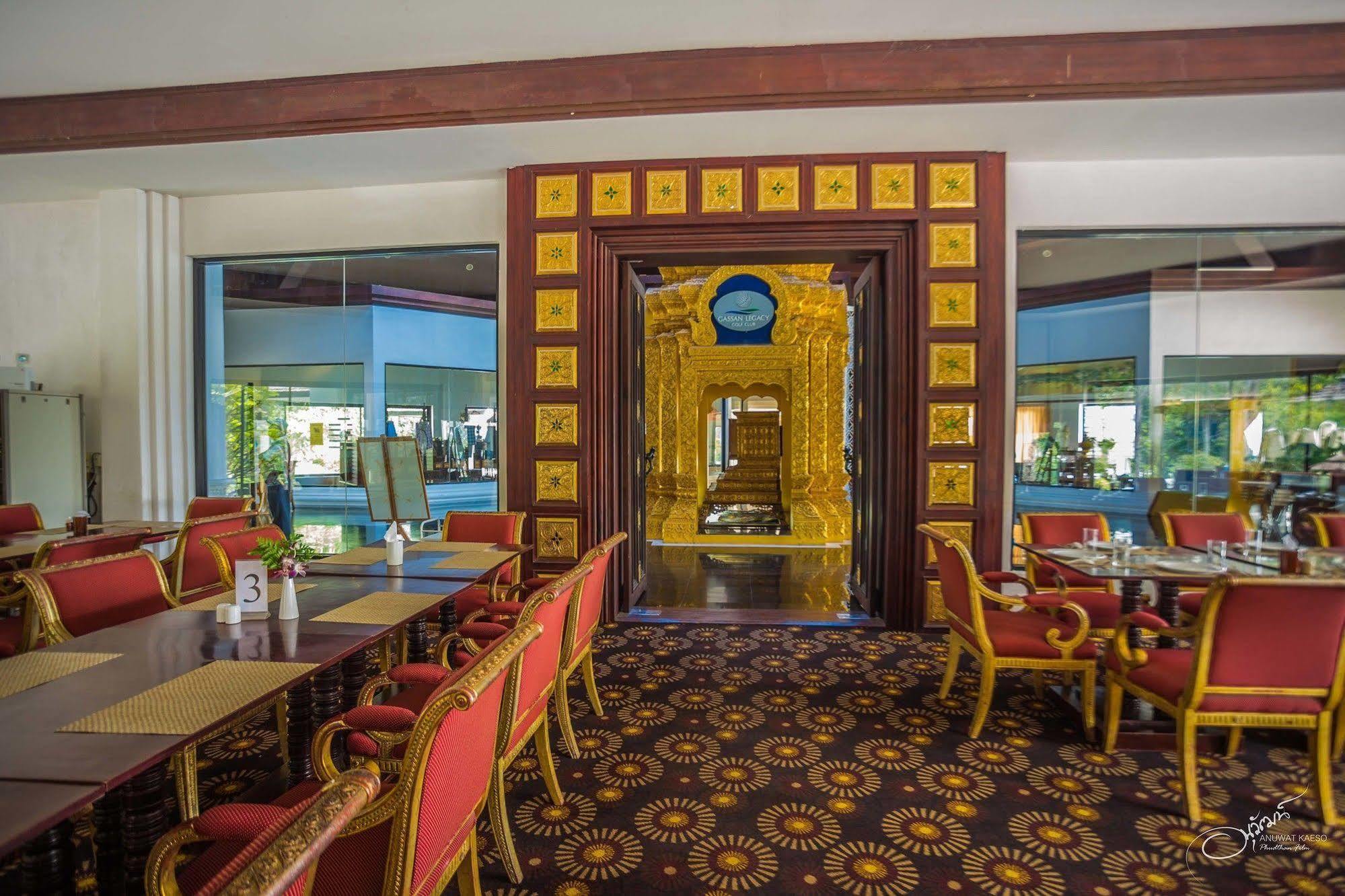Gassan Legacy Golf Club Hotel Lamphun Bagian luar foto