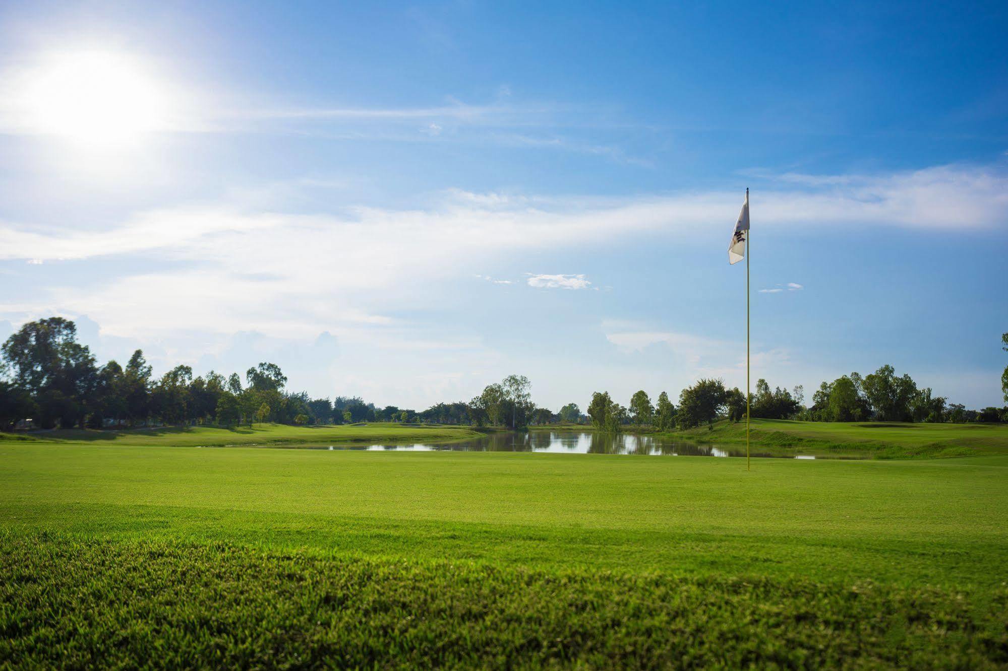 Gassan Legacy Golf Club Hotel Lamphun Bagian luar foto